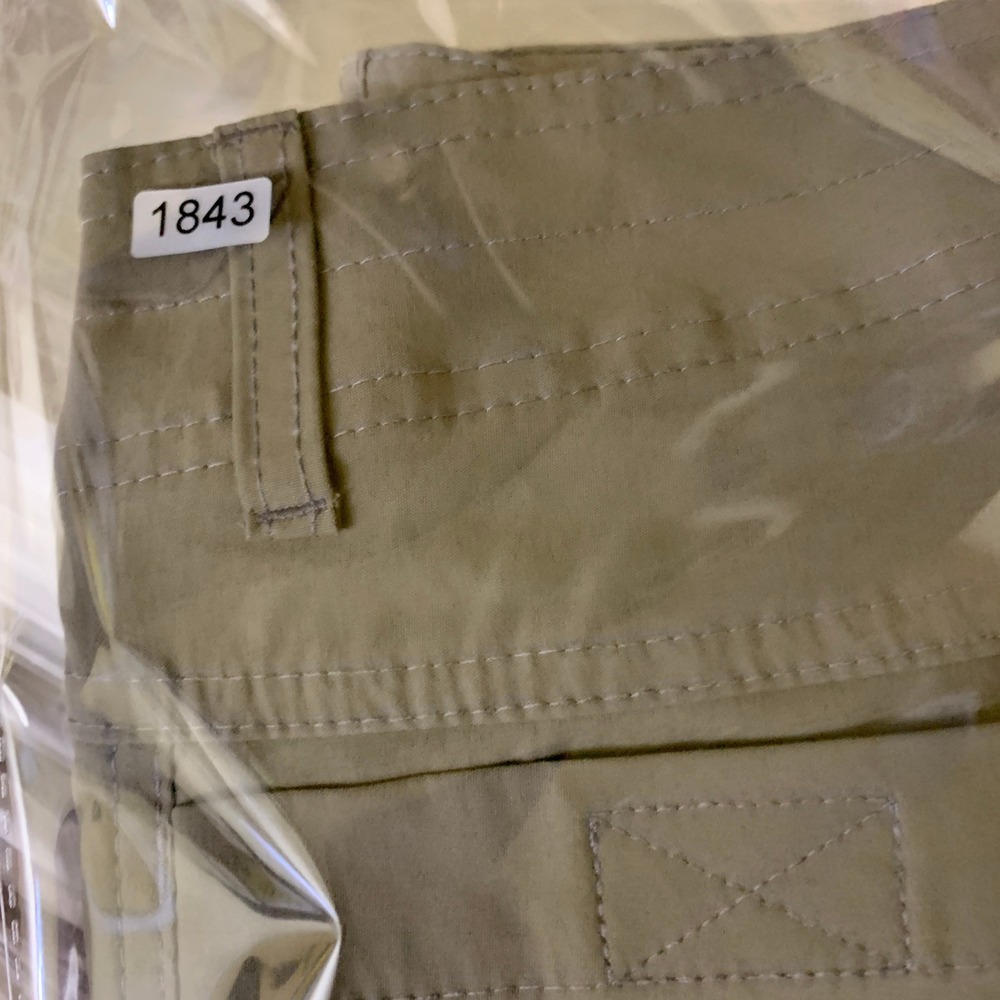 Kuhl Renegade Shorts‎ Mens 30 Khaki Tan Hiking Outdoor Cargo Style 5121 - Picture 10 of 10
